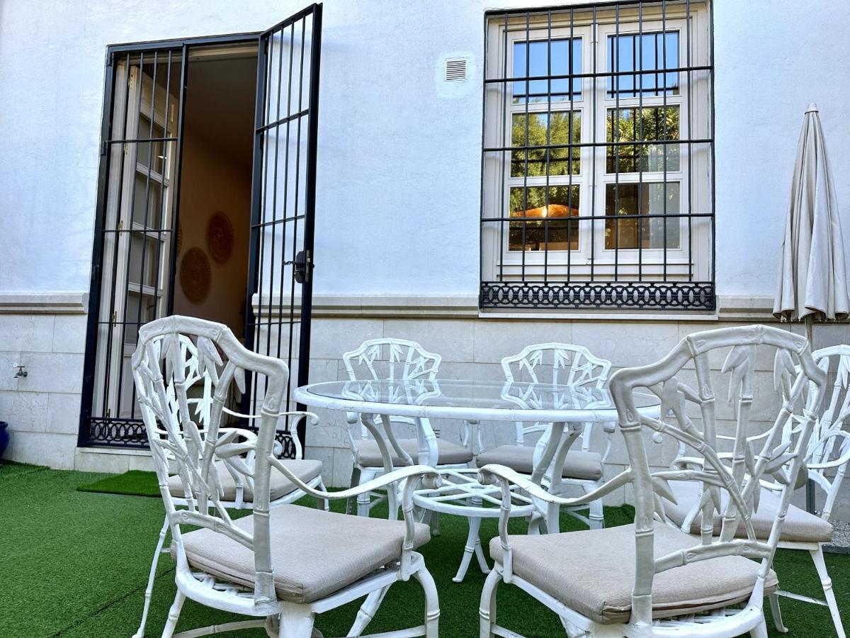Urbe10 Pries Suite Malaga Luaran gambar