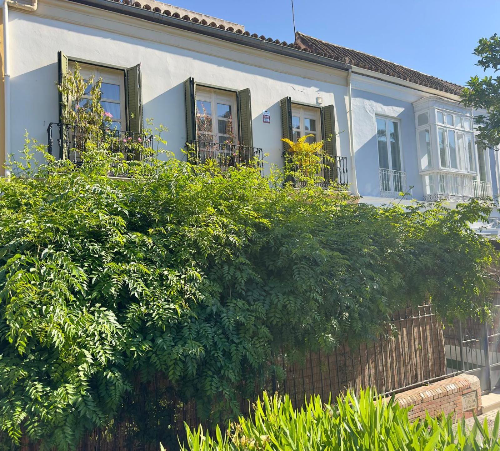 Urbe10 Pries Suite Malaga Luaran gambar